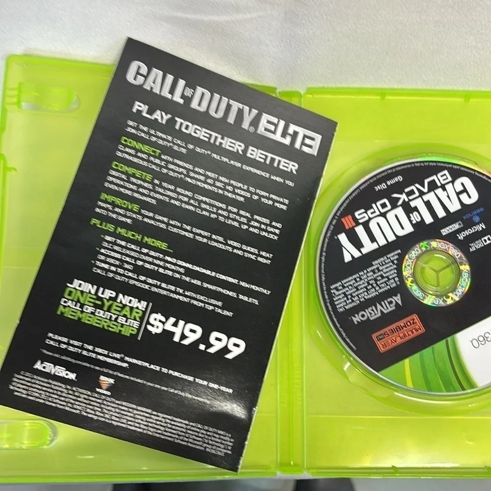 XBOX 360  Call of Duty MW3 multi player zombies  Game disc